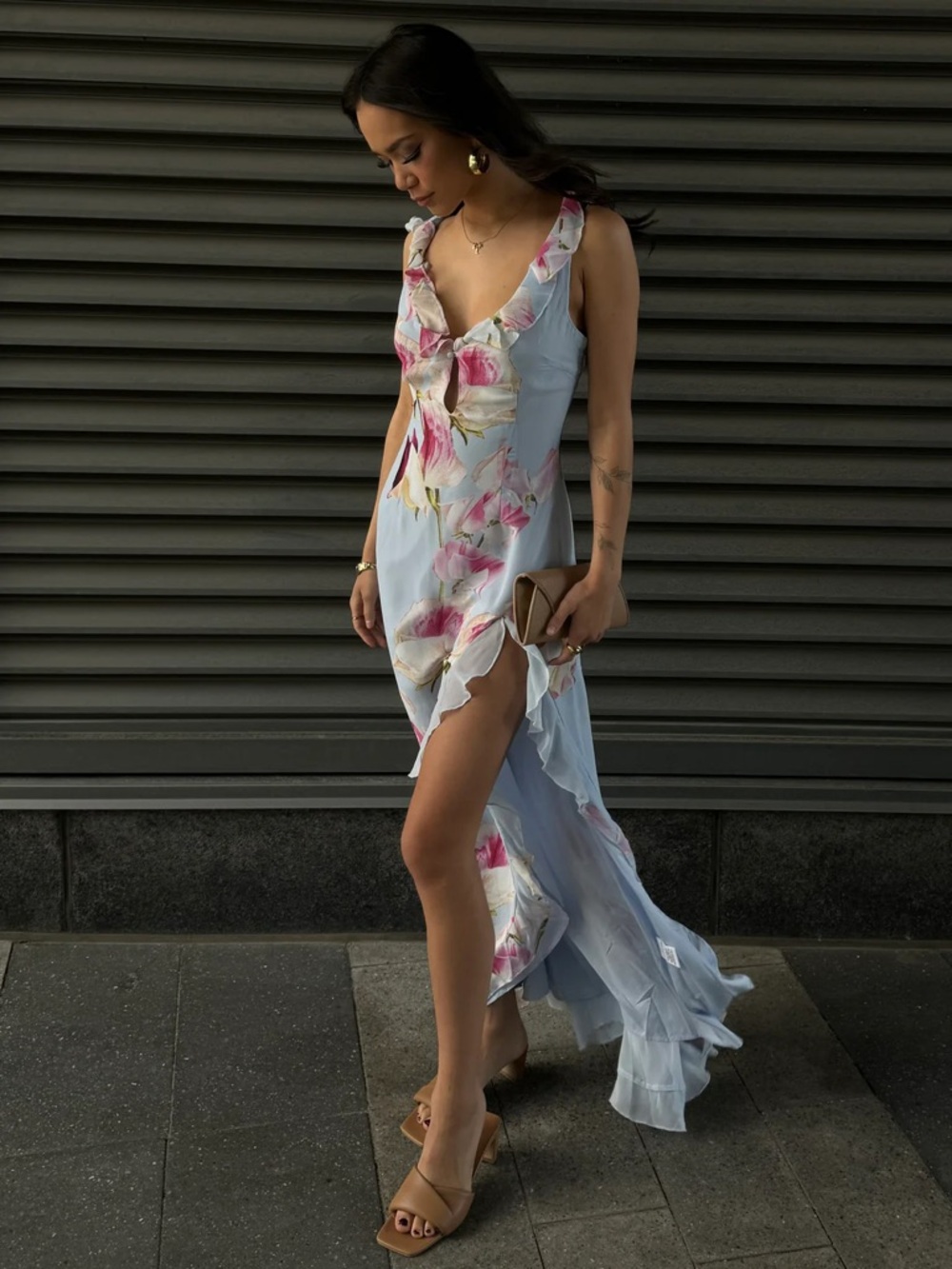 Runaway The Label inayah floral maxi dress NWT SMALL ruffle sleeve side slit - Picture 4 of 7